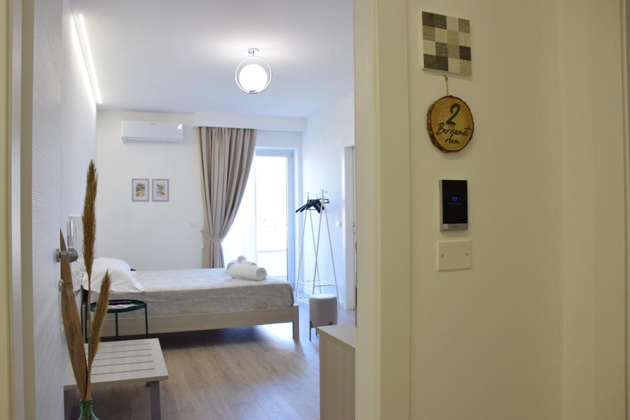 Accomodati B&B 마리나디지오이사이오니카 외부 사진