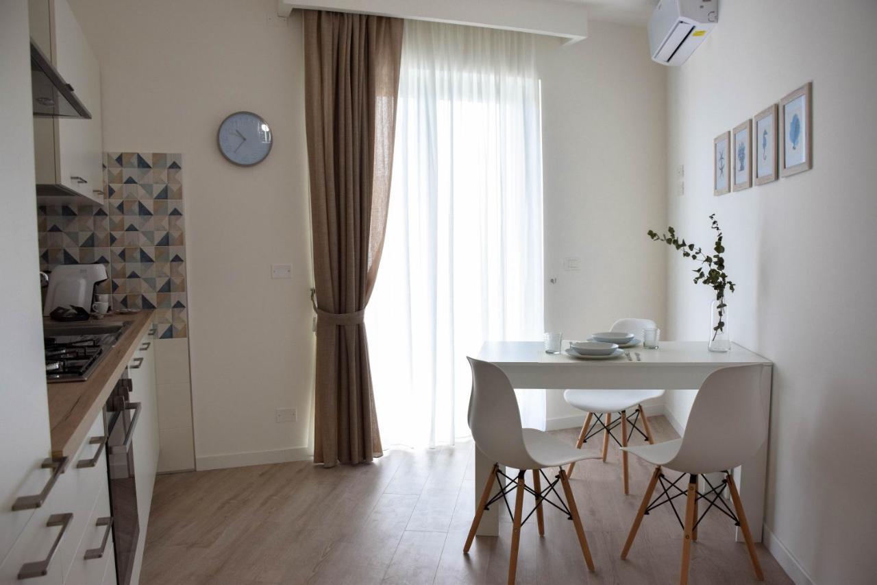 Accomodati B&B 마리나디지오이사이오니카 외부 사진