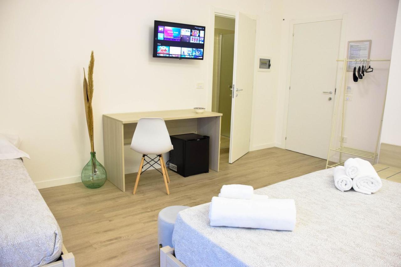 Accomodati B&B 마리나디지오이사이오니카 외부 사진