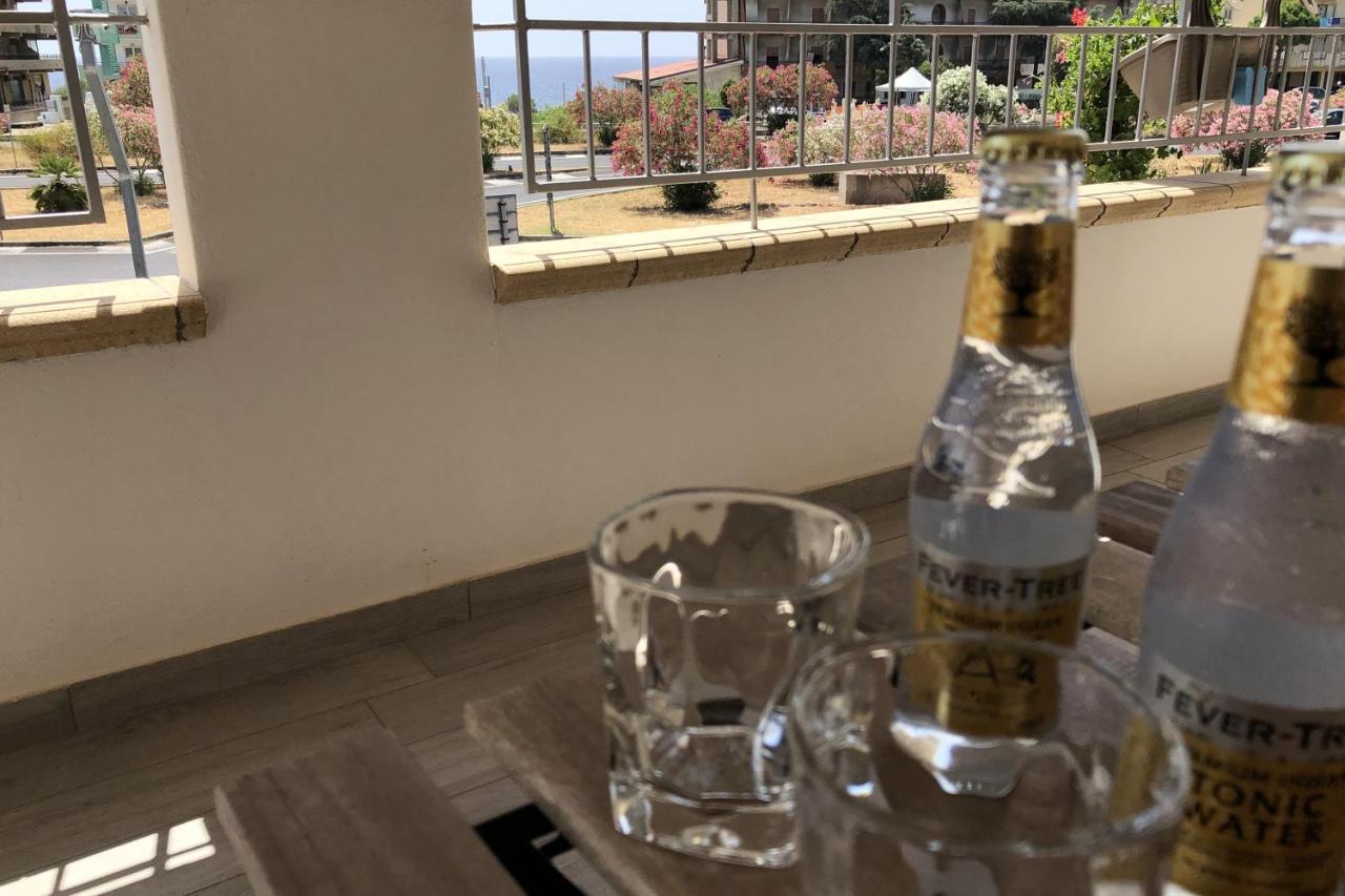 Accomodati B&B 마리나디지오이사이오니카 외부 사진